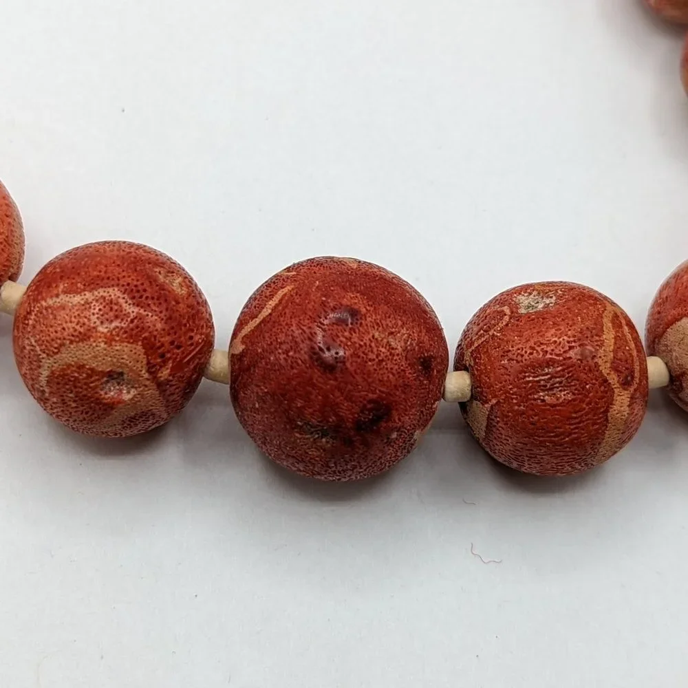 COPY - Vintage Raw Unpolished Natural Coral Bead Necklace - Picture 4 of 15